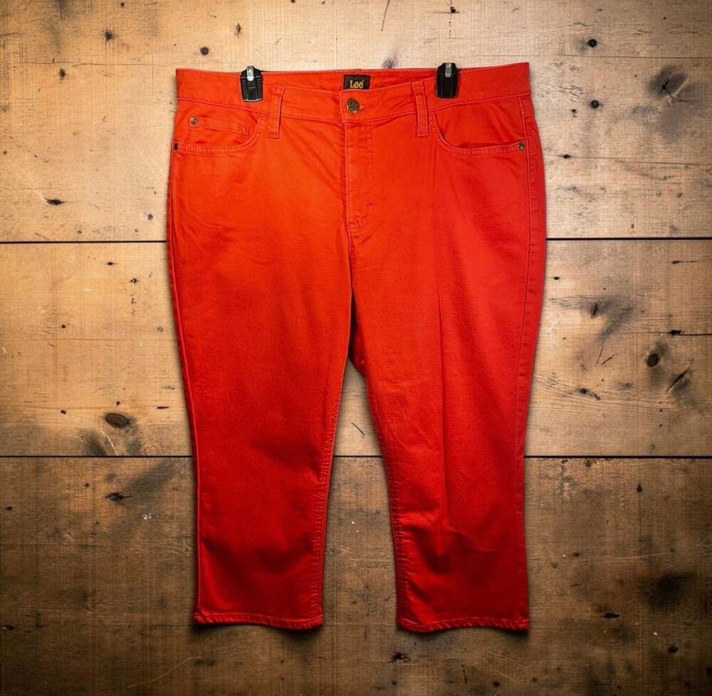 Lee Women's Coral Red Stretch Cropped Jeans